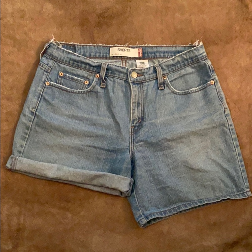 Levi’s Jean shorts